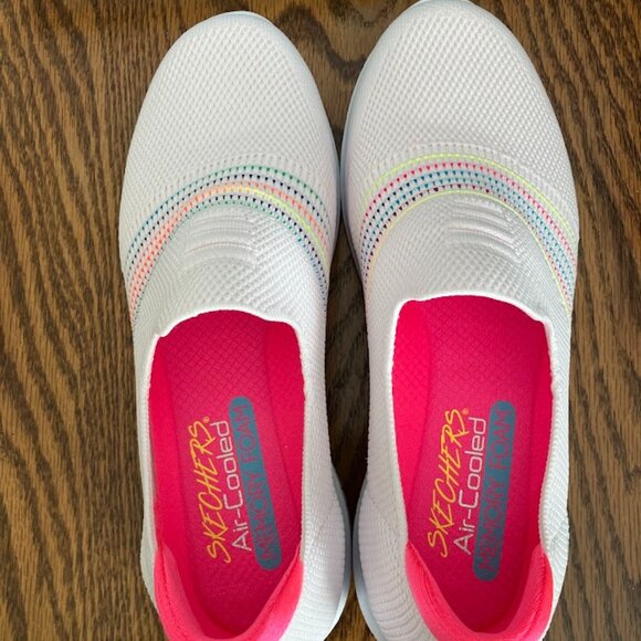 Skechers Ultra Flex Serene Aura Womens Sneakers Size 8.5 White/Multi Color New - Picture 3 of 8